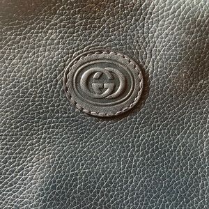 Vintage Gucci crossbody purse!